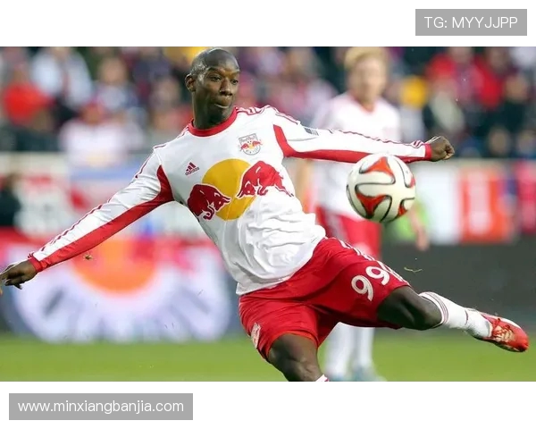 纽约红牛与尤柔激战正酣谁将赢得这场精彩对决的胜利